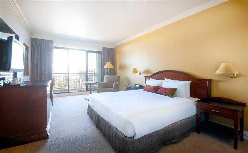 Visy Dior 4*
