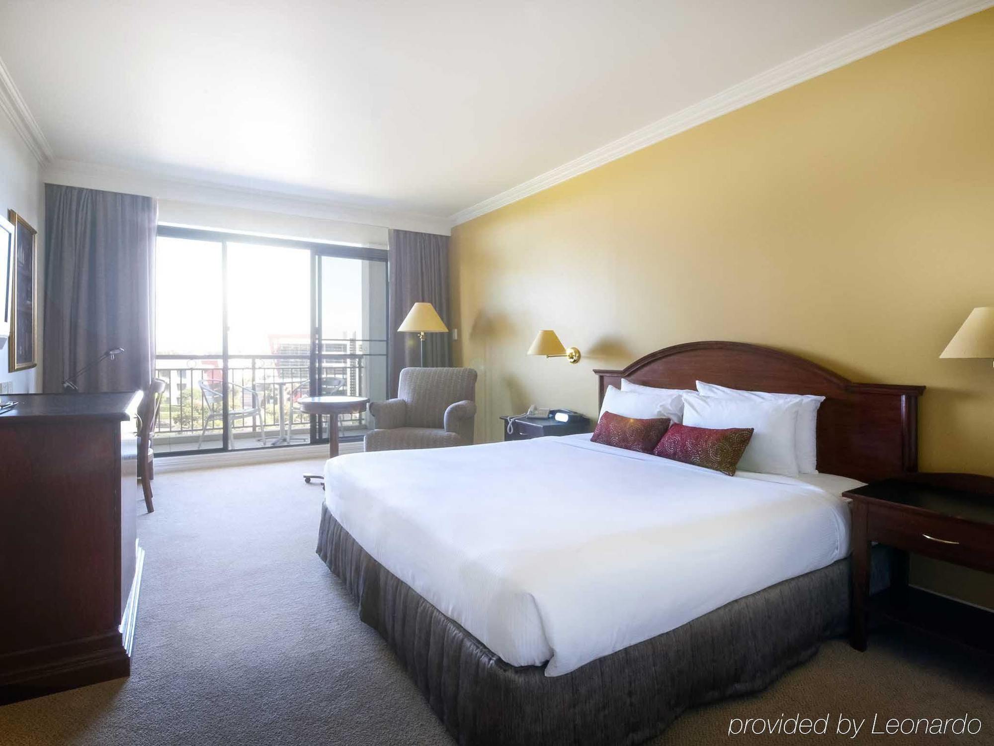 Hotel Visy Dior